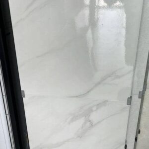 سرامیک کف پذیرایی سفید براق