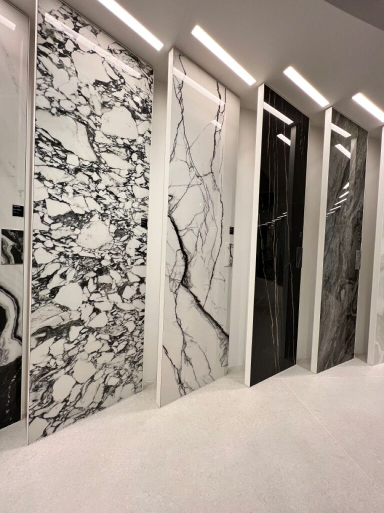 جدیدترین مدل کاشی بین کابینتی