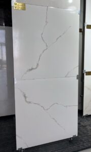 سرامیک کف پذیرایی سفید براق